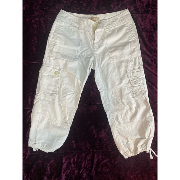 MICHAEL Michael Kors White Cargo Capri Pants - Size 6 - Picture 2 of 7